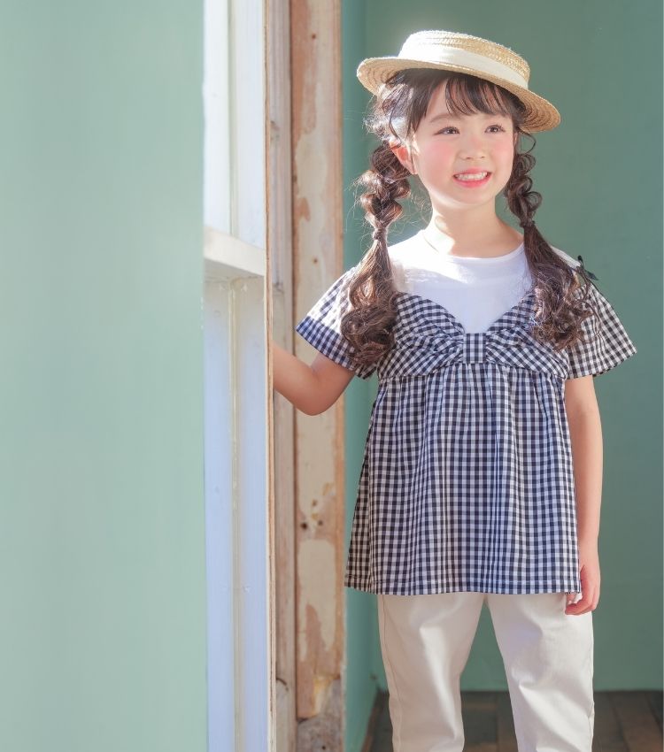 オフショルダー モデル画像