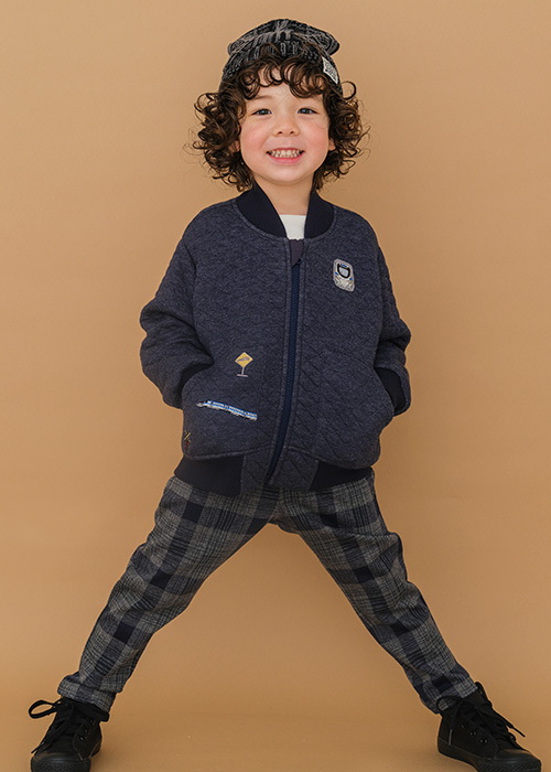 2023AW 女の子 LOOKBOOK メイン写真