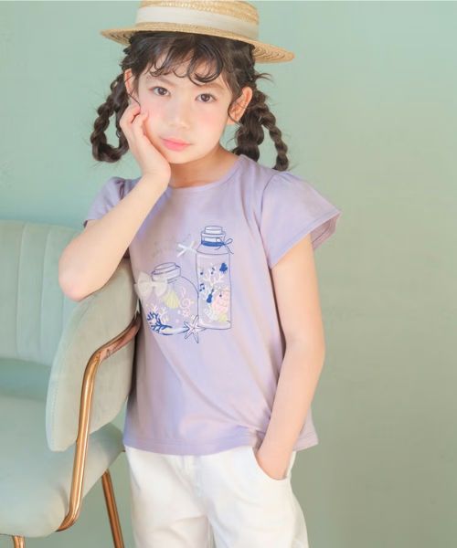 綿100％貝殻＆音符ガラス瓶プリントTシャツ モデル着用イメージ（パープル）