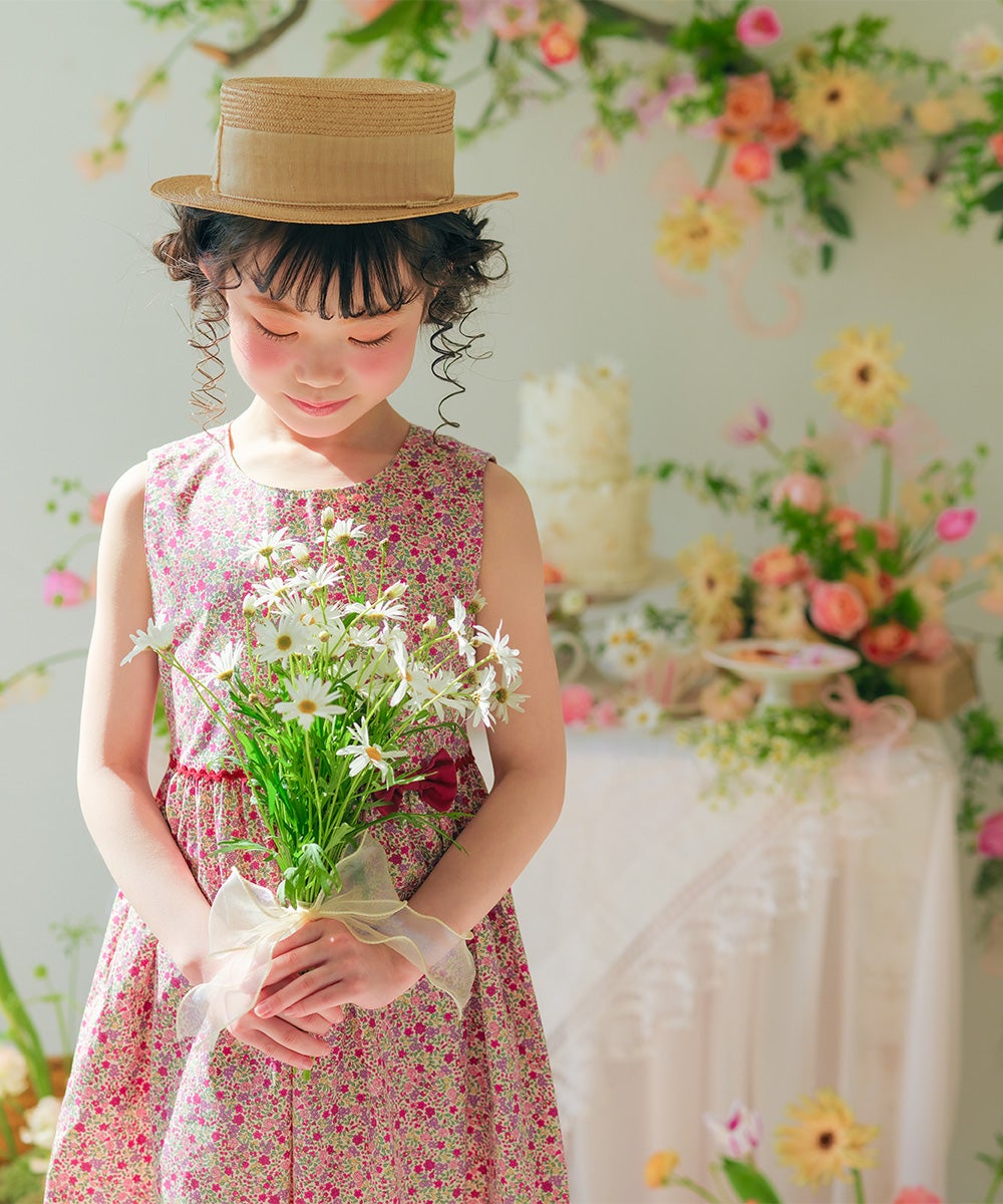 ベビー服 女の子 発表会　結婚式 日本製綿100％小花柄リボン付きギャザー ピンク(02) モデル画像2