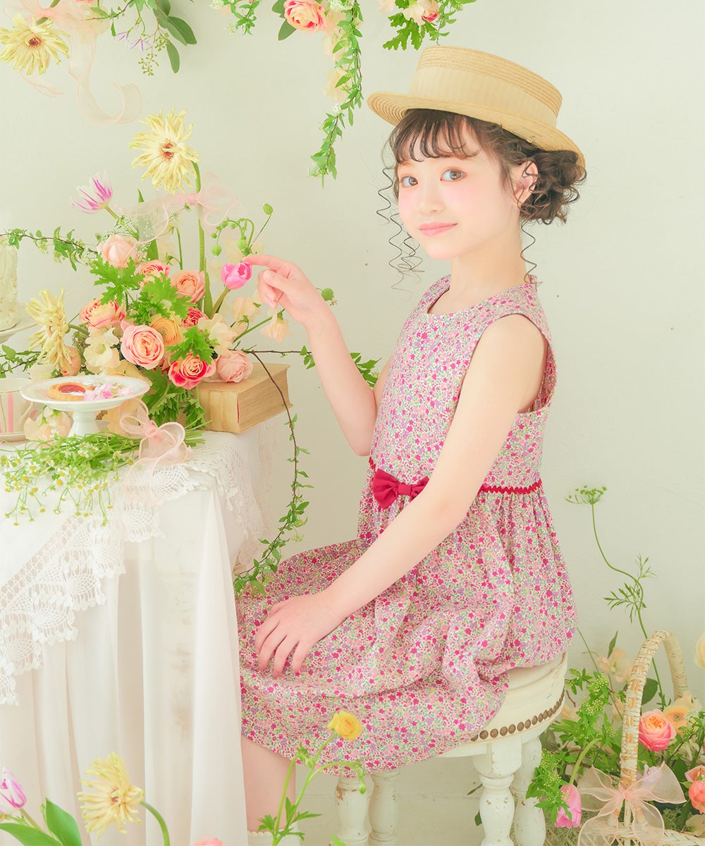 ベビー服 女の子 発表会　結婚式 日本製綿100％小花柄リボン付きギャザー ピンク(02) モデル画像4