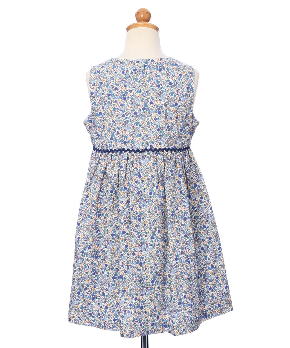 ベビー服 女の子 発表会　結婚式 日本製綿100％小花柄リボン付きギャザー ブルー(61) トルソー背面