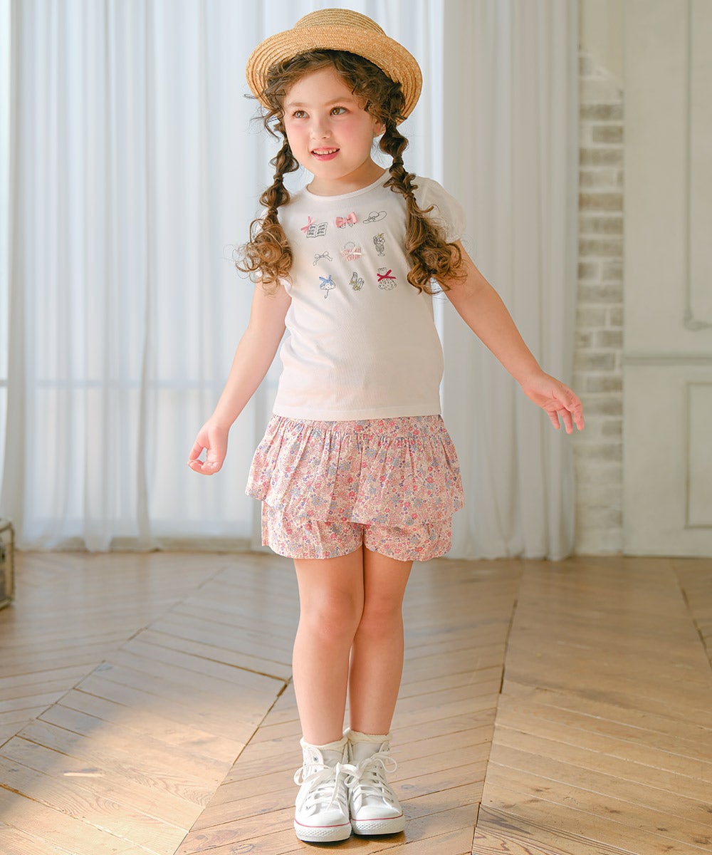 子供服 女の子 綿100％アクセサリー小物プリントTシャツ オフホワイト(11) モデル画像全身