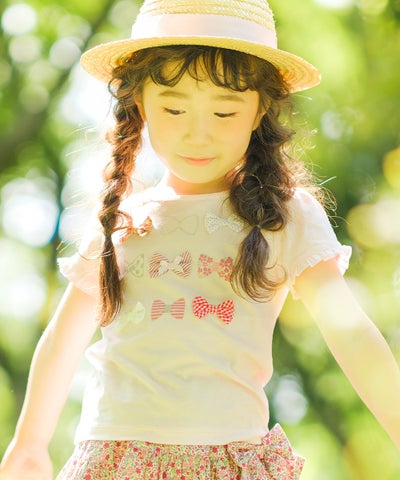 子供服 女の子 綿100％リボンプリント＆リボン付きラインストーンフリル袖