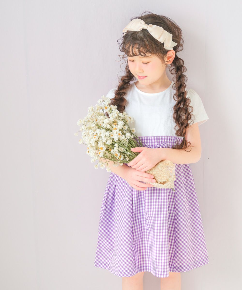 子供服 女の子 ギンガムチェック柄リボン付きギャザーワンピース パープル(91) モデル画像4