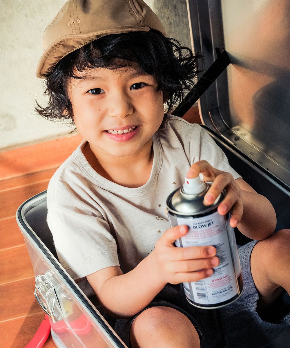 子供服 男の子 綿100％宇宙UFOプリントTシャツ ベージュ(51) モデル画像4