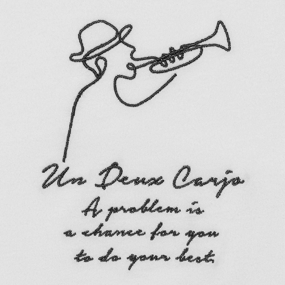 子供服 男の子 綿100％トランペット奏者＆ロゴ刺繍Tシャツ オフホワイト(11) デザインポイント1