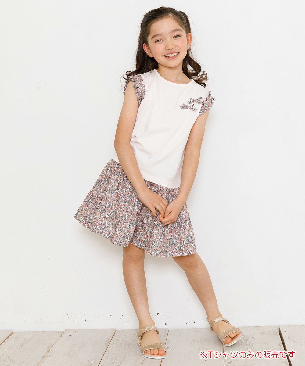 子供服 女の子 綿100％花柄リボンつき袖プリーツデザインTシャツ ピンク(02) モデル画像全身