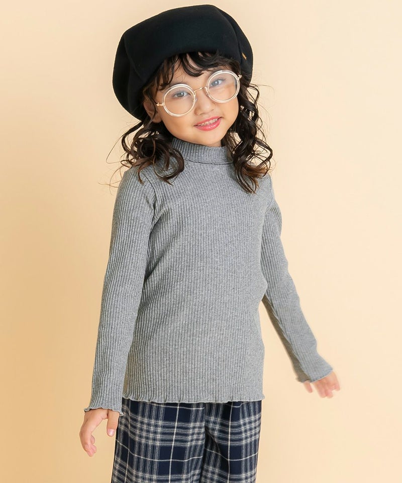【女の子】小学生におすすめのおしゃれなプチプラ子供服 無地リブ生地インナーハイネックTシャツ