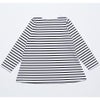 子供服 女の子 綿100％ボーダー柄ポシェットモチーフ付きTシャツ オフホワイト(11) 背面