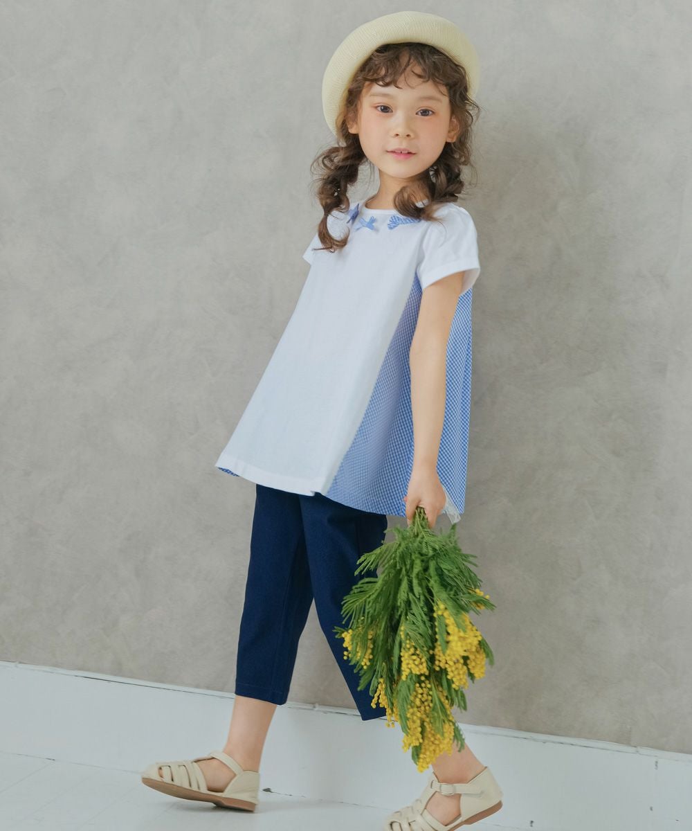 ベビー服 女の子 チェック柄切り替えTシャツ オフホワイト(11) モデル画像アップ
