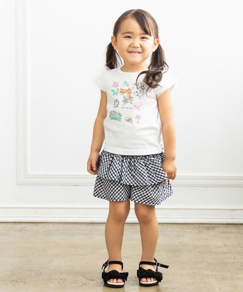 ベビー服 女の子 お花プリント＆リボン付きTシャツ オフホワイト(11) モデル画像全身