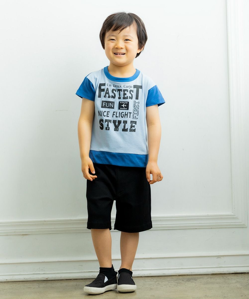 子供服 男の子 綿100％ロゴプリントＴシャツ ブルー(61) モデル画像4