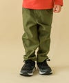 ベビー服 男の子 ロゴ入りポケット付き10分丈ストレッチパンツ カーキ(82) モデル画像アップ