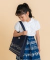 子供服 女の子 音符プリントトートバッグ ネイビー(06) モデル画像アップ