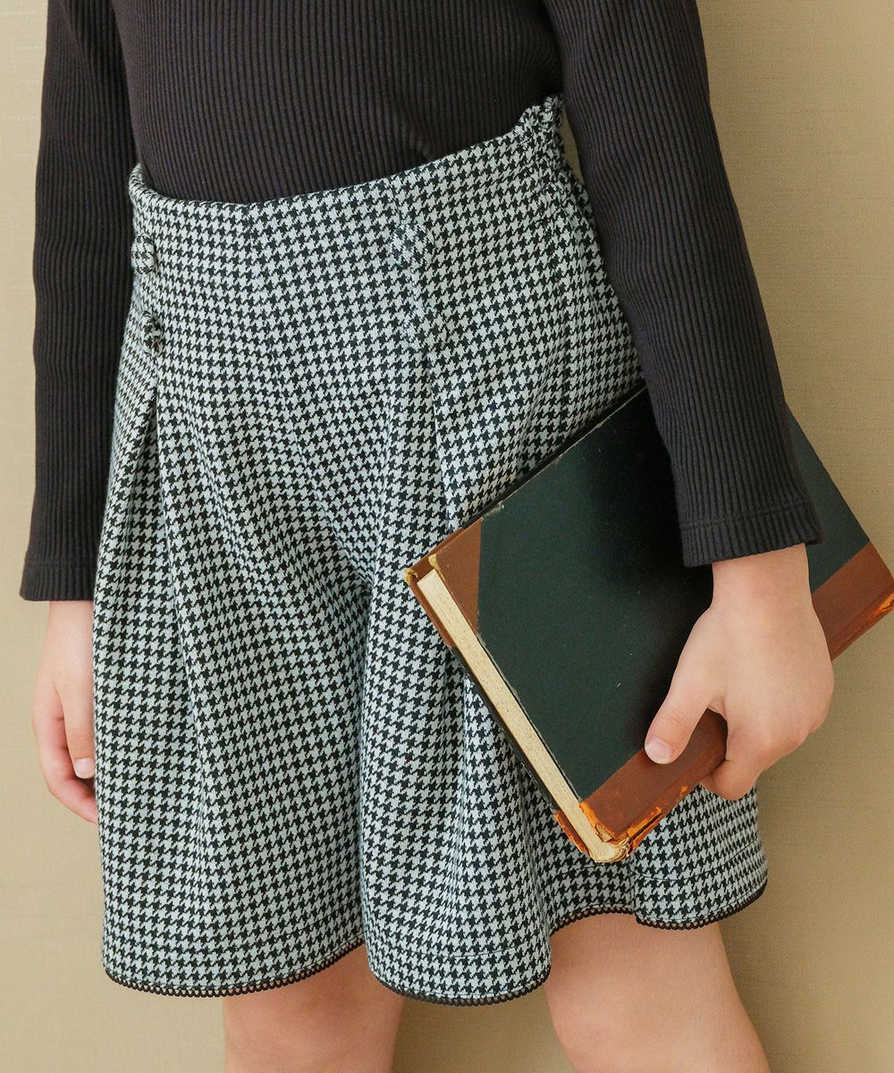 千鳥柄 飾り ボタン ウエストゴム タック キュロットパンツ