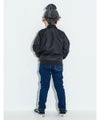 子供服 男の子 ロゴ　刺繍　ジップアップ　MA-1　ポケット　ナイロン　ブルゾン ブラック(00) モデル画像2