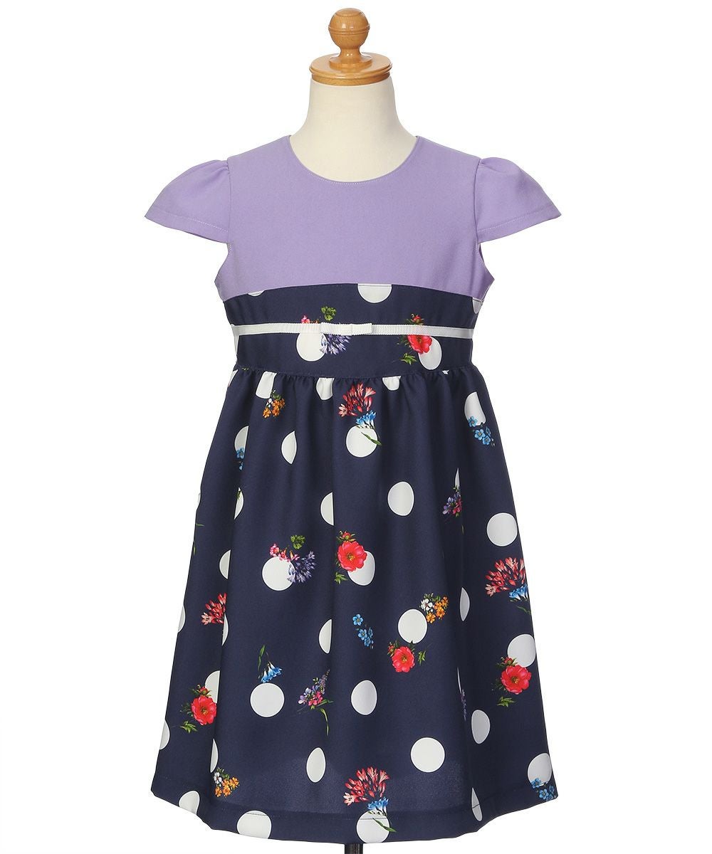 子供服 女の子 花柄 リボン ギャザー ワンピース ネイビー(06) トルソー正面