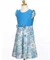 子供服 女の子 リバティプリント使用 花柄 取り外しリボンつきワンピース ブルー(61) トルソー斜め