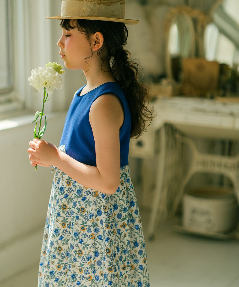 【 美品 】familiar リバティ 小花柄 ワンピース 80cm 女の子 日本製 リバティプリント使用 花柄 ワンピース｜ベビー・子供服 通販