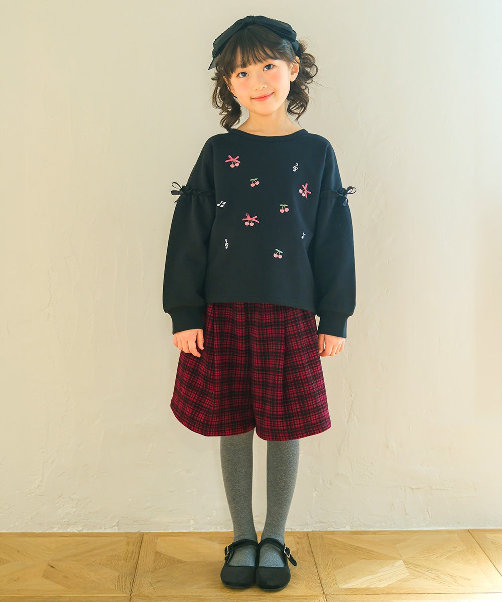 ベビー服 女の子 キッズ ドドラー ジュニア 袖リブ フリル さくらんぼ リボン 音符 刺繍 ブラック(00) モデル画像2
