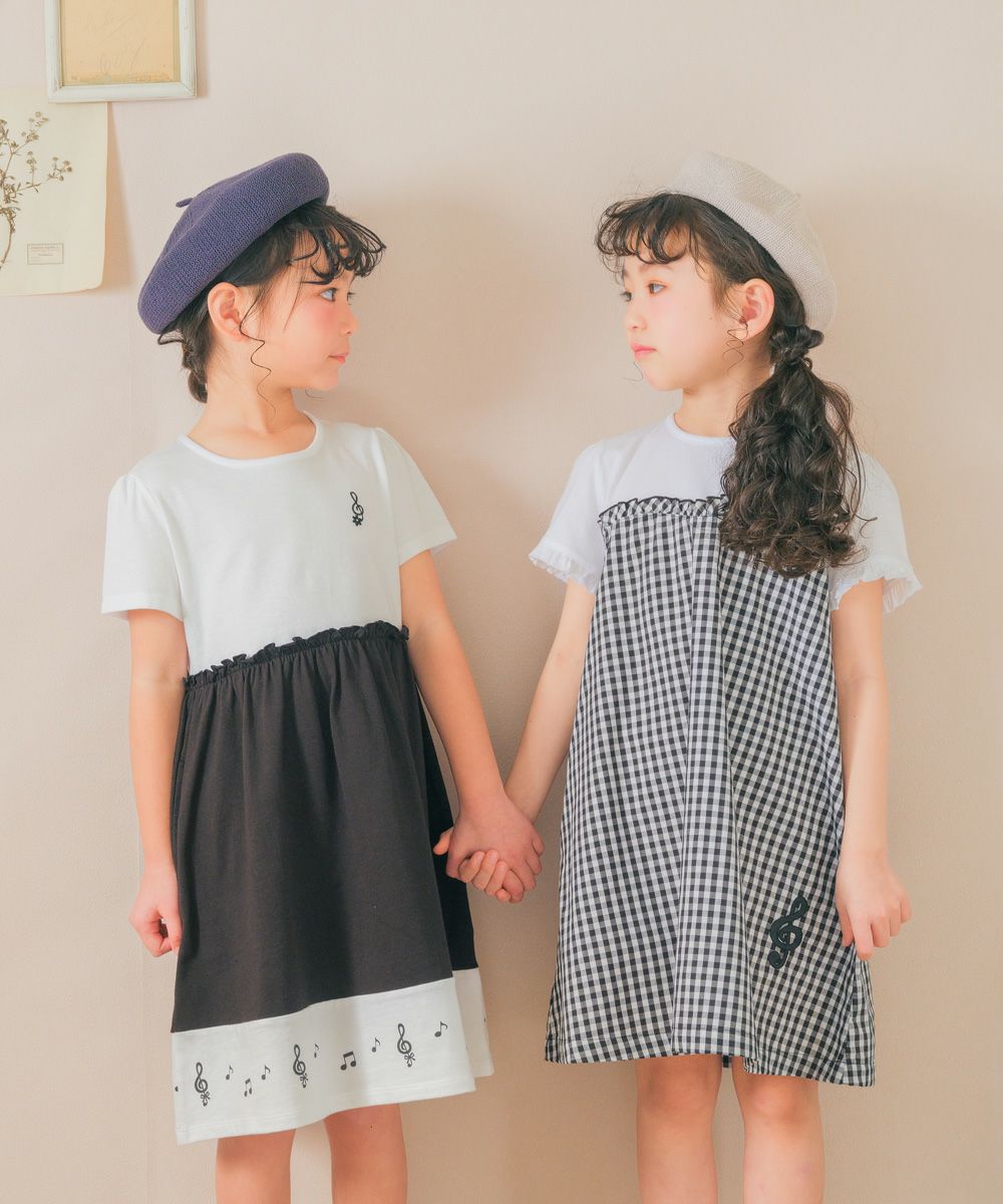 ベビー服 女の子 音符 ギンガムチェック ワンピース ブラック(00) モデル画像4