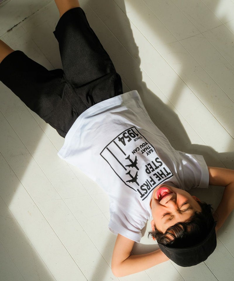綿100％飛行機プリントTシャツ