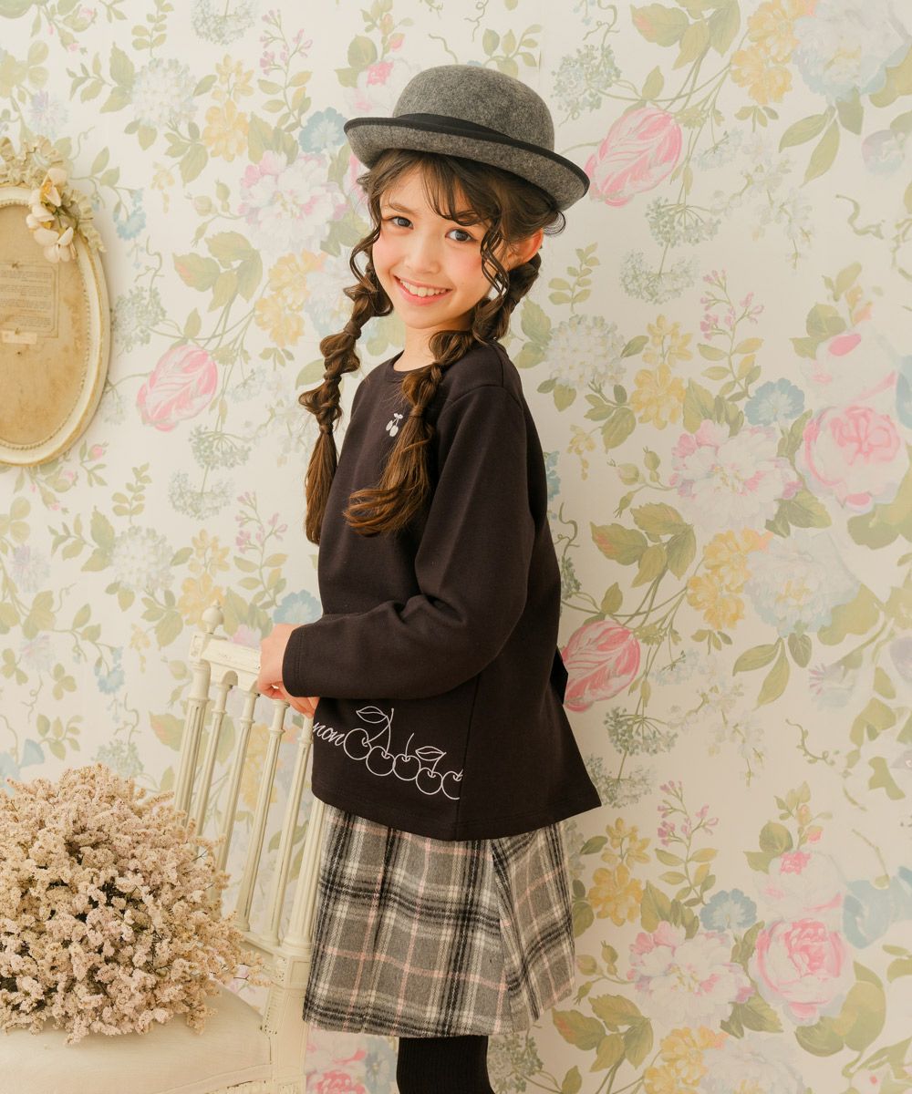 ベビー服 女の子 キッズ ジュニア おんなのこ さくらんぼ リボン 刺繍 ブラック(00) モデル画像4