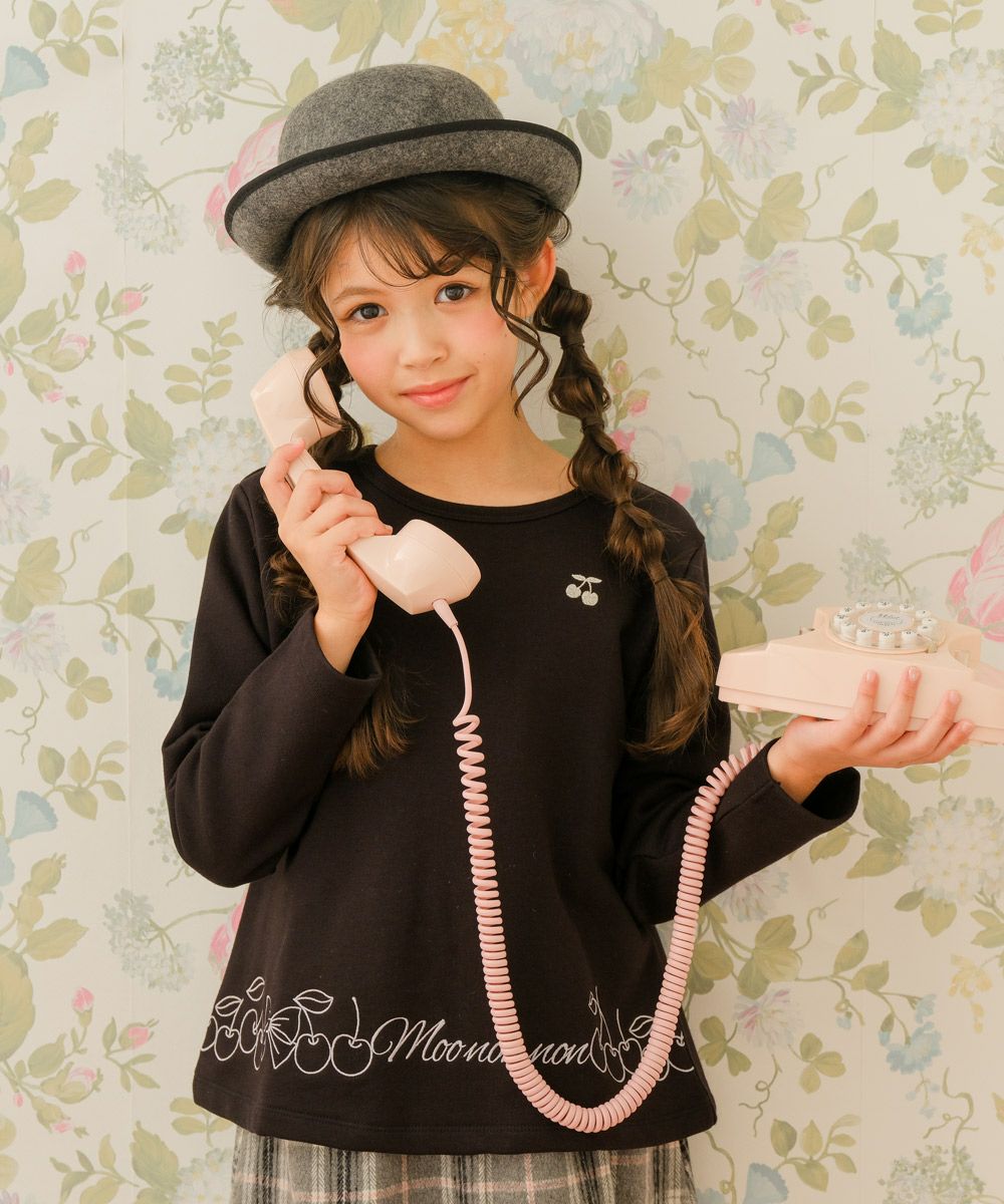 ベビー服 女の子 バックリボン さくらんぼ刺繍 トレーナー ブラック(00) 