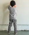 ベビー服 男の子 チェック柄 ストレッチ レギンスパンツ ソフトブラック(96) モデル画像全身