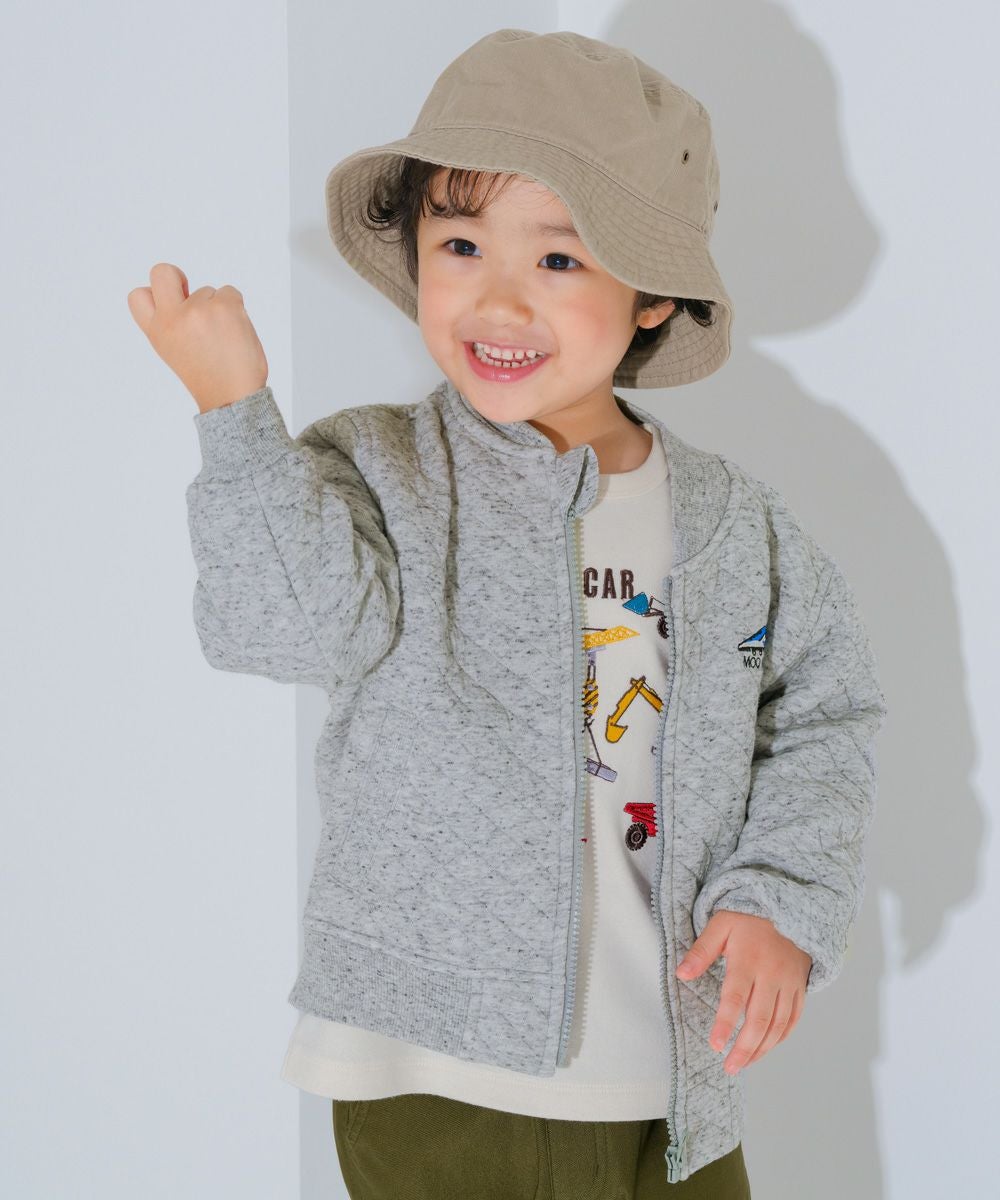 ベビー服 男の子 電車 刺繍 キルティング パーカージャケット 杢ｸﾞﾚｰ(92) モデル画像アップ