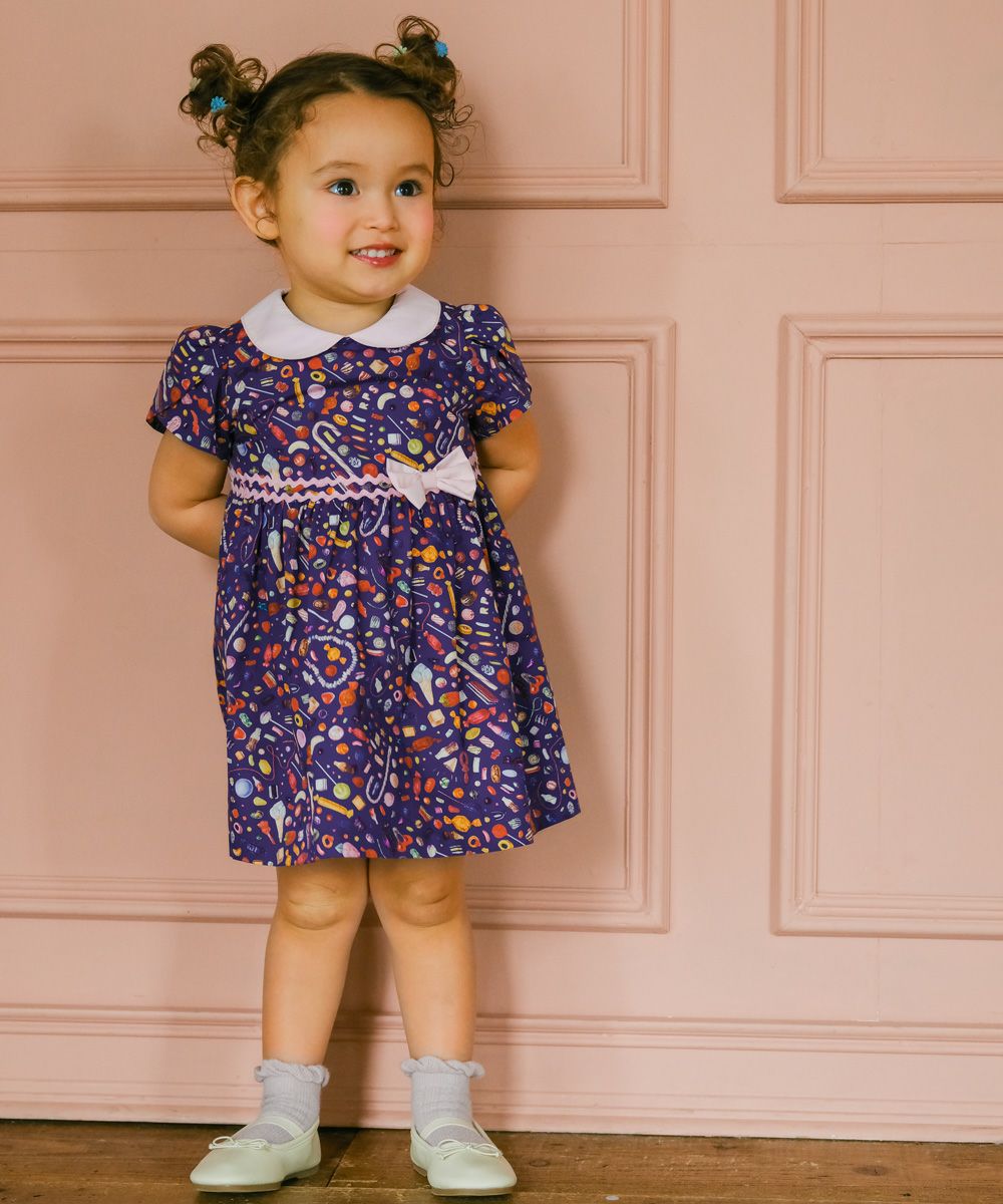 ベビー服 女の子 日本製 リバティプリント使用  スイーツ ワンピース パープル(91) モデル画像アップ