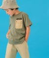 子供服 男の子 ロゴアップリケ ＆ フタつき ポケット Tシャツ カーキ(82) モデル画像アップ