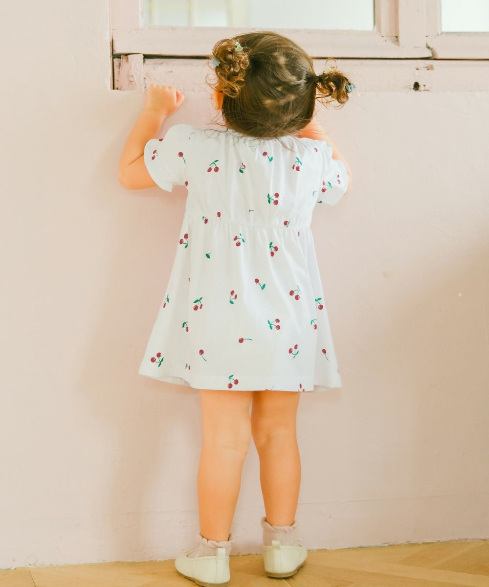 ベビー服 女の子 襟付き さくらんぼ リボン ワンピース オフホワイト(11) モデル画像1