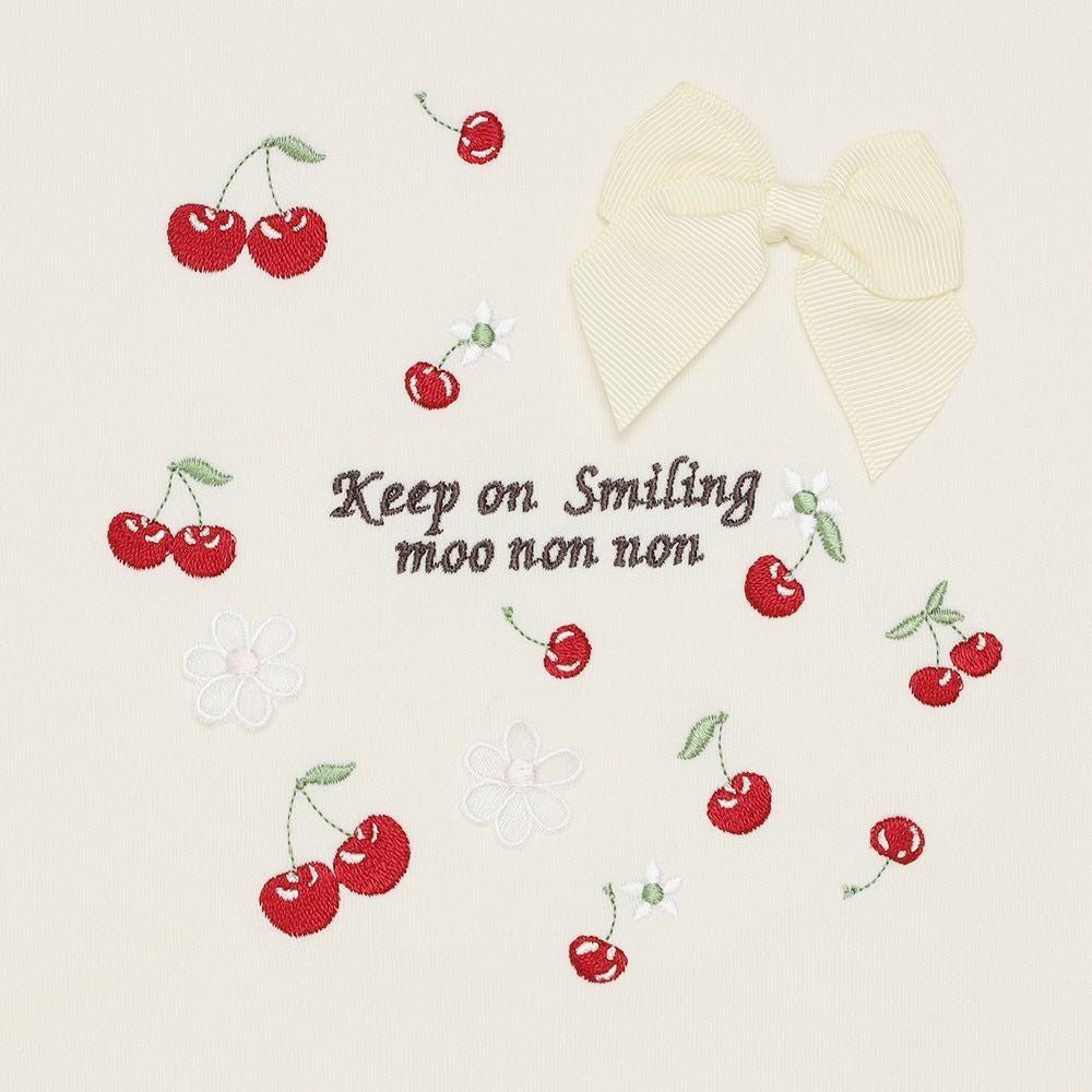 ベビー服 女の子 チェリー ロゴ刺繍 リボンつきTシャツ オフホワイト(11) デザインポイント1