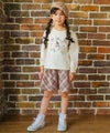 子供服 女の子 オリジナルチェック柄 ダブルニットキュロットパンツ ベージュ(51) モデル画像アップ
