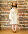ベビー服 女の子 子ども服 こども キッズ ジュニア キルトニット くるみボタン リボン付き フード取り外し可能 アイボリー(12) モデル画像全身