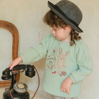 ベビー服 女の子 うさぎモチーフつきケーキ刺繍 裏毛トレーナー