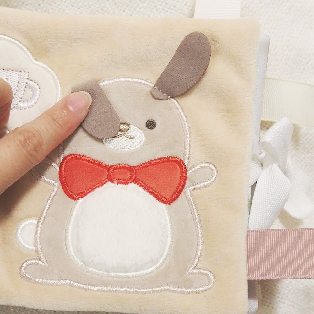 ぬのえほん うさぎたちのお茶会　cocory friends 12