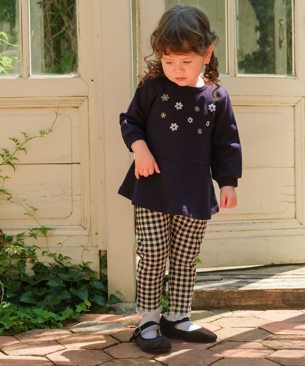 ベビー服 女の子 ストレッチ ギンガムチェック柄ロングパンツ ホワイト×ブラック(10) モデル画像1