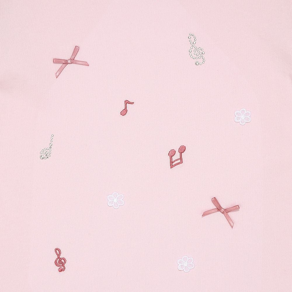 ベビー服 女の子 綿100％音符刺繍 肩あきフリル袖Ｔシャツ ピンク(02) デザインポイント1