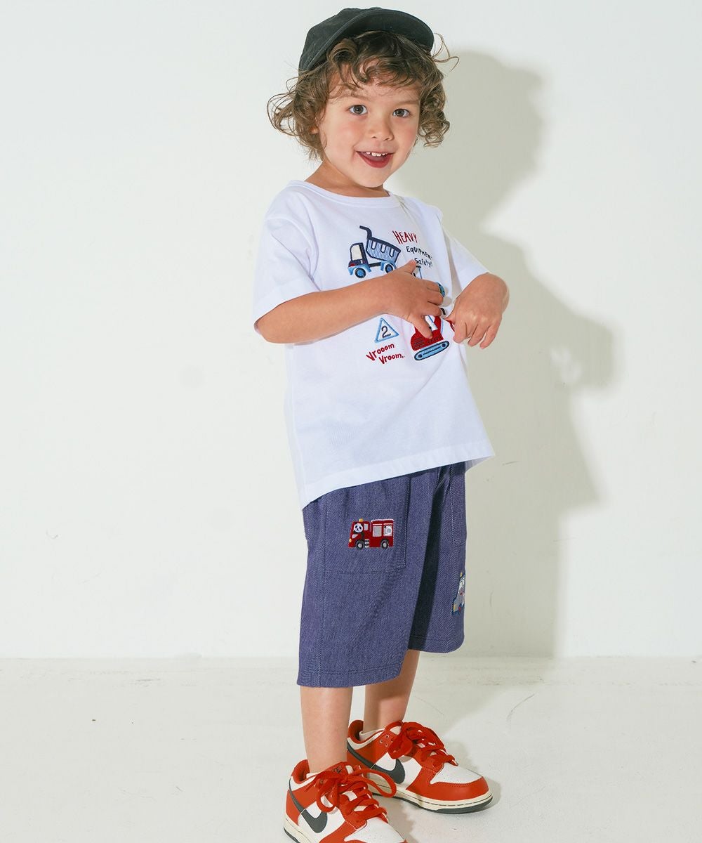 ベビー服 男の子 子ども服 こども キッズ ストレッチ デニムツイルニット パンダ 消防車刺繍 ハーフパンツ ネイビー(06) モデル画像全身