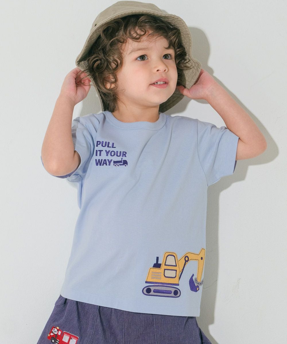 ベビー服 男の子 綿100％ ショベルカー＆動物ワッペン ロゴ刺繍 Tシャツ ブルー(61) モデル画像アップ