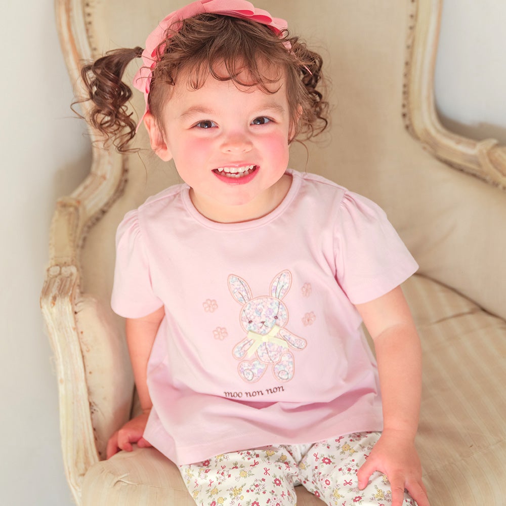 綿100％ 花柄うさぎアップリケ バックリボンつきTシャツ｜ベビー・子供