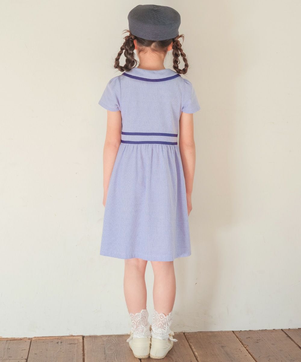 子供服 女の子 ストライプ柄 襟付き ギャザーワンピース ブルー(61) モデル画像3