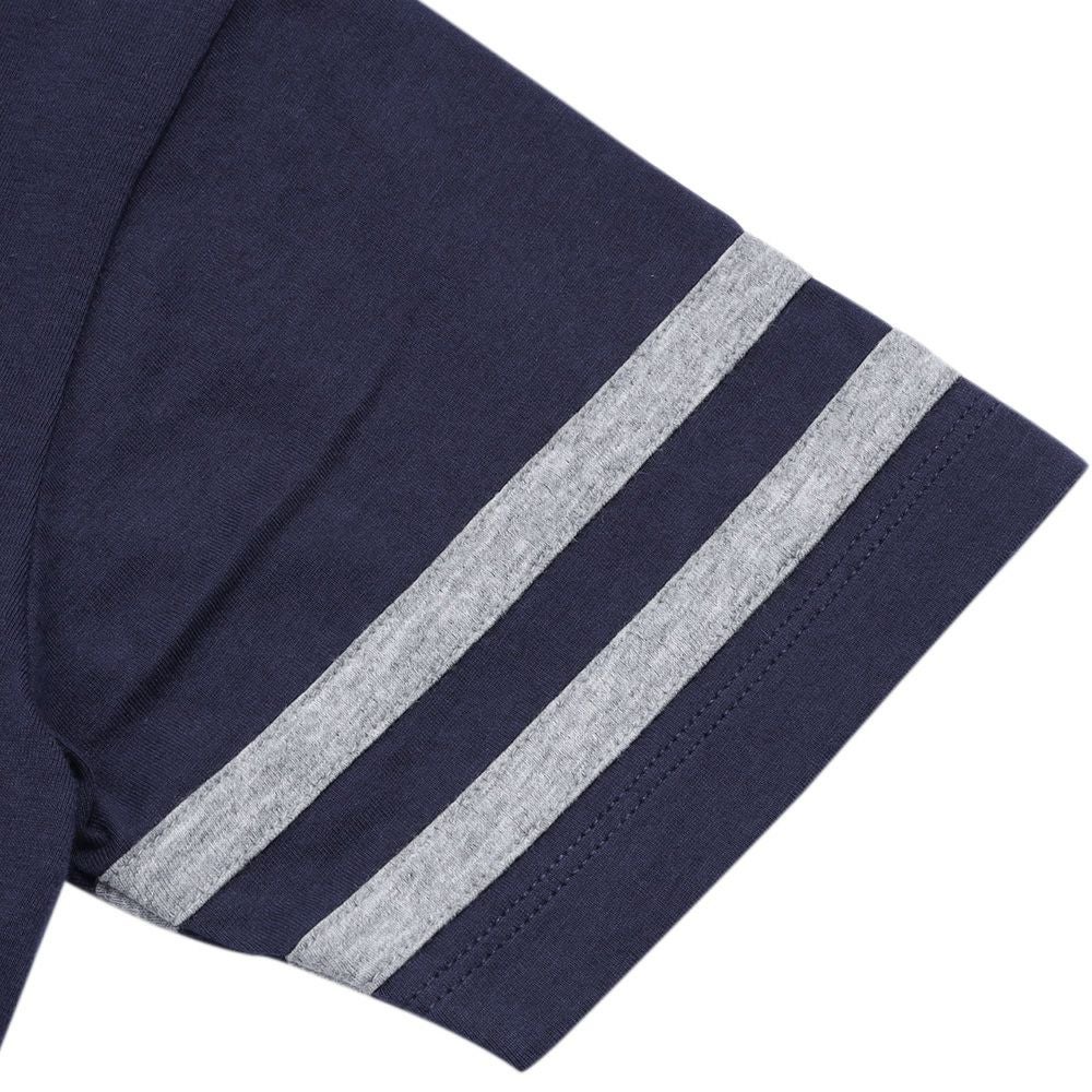 ベビー服 男の子 綿100％ ロゴ刺繍ポケットつきTシャツ ネイビー(06) デザインポイント2