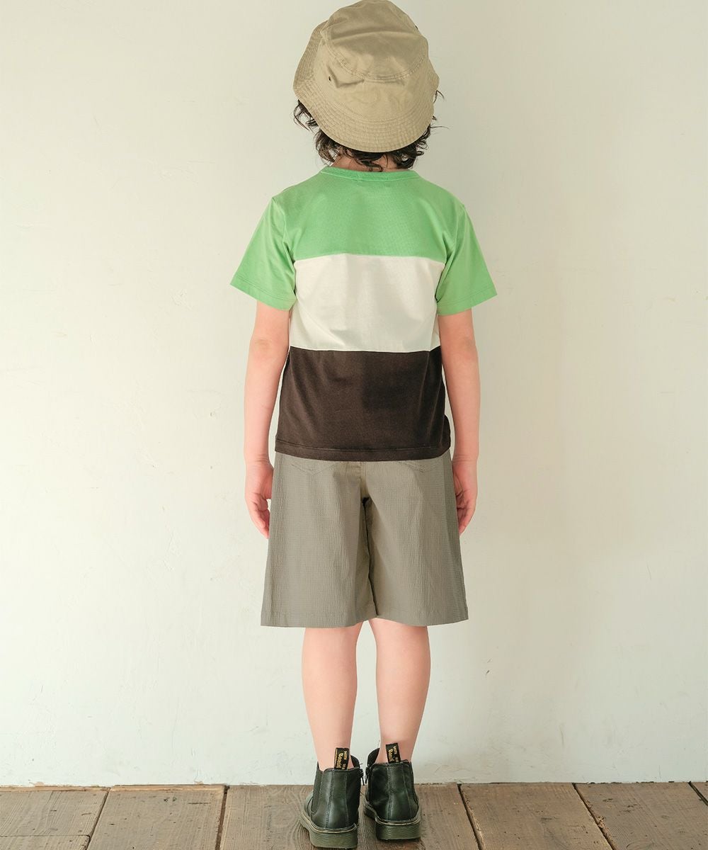 ベビー服 男の子 ロゴ刺繍ワッペンつき 切り替えTシャツ グリーン(08) モデル画像4