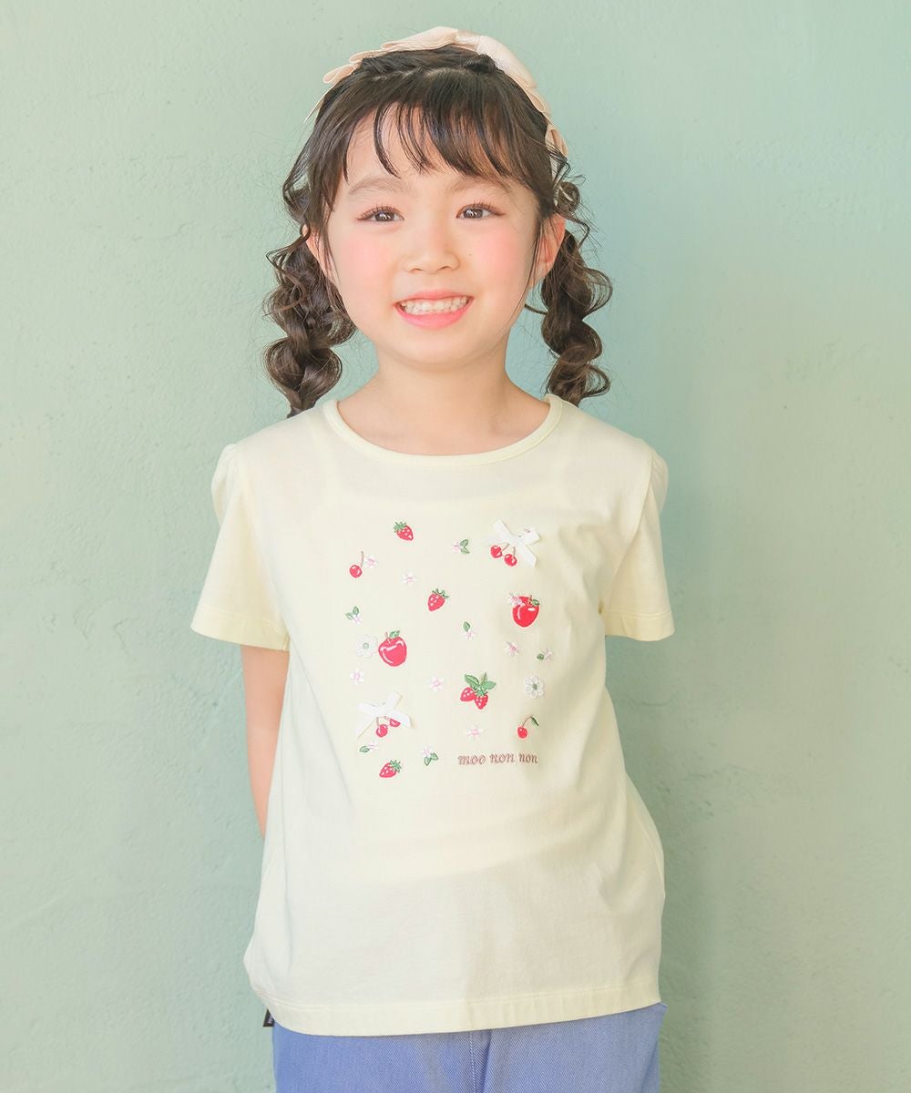 ベビー服 女の子 綿100％ リボン チェリー刺繍Tシャツ イエロー(04) モデル画像アップ