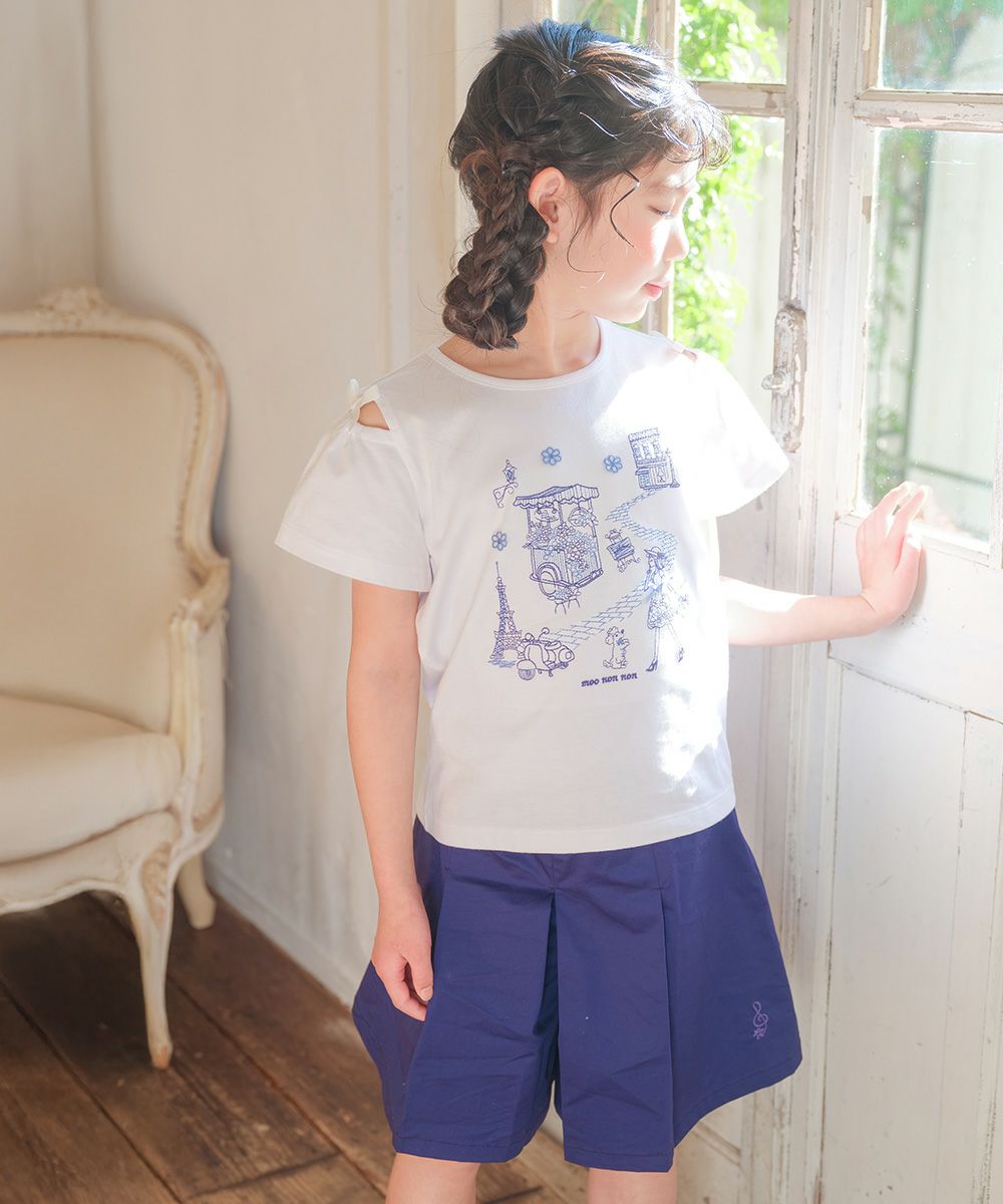 子供服 女の子 ストレッチツイル 音符刺繍 プリーツ キュロットパンツ ネイビー(06) モデル画像アップ