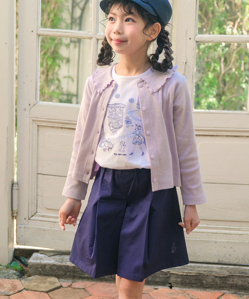 子供服 女の子 ストレッチツイル 音符刺繍 プリーツ キュロットパンツ ネイビー(06) モデル画像3